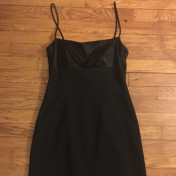 LAUNDRY by Shelli Segal Cocktail Black Dress - Picture 2 of 3